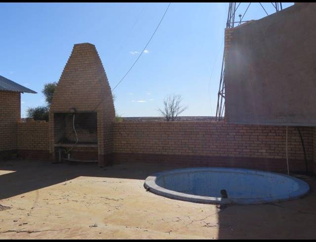 4,303HA FARM FOR SALE IN CALVINIA RURAL